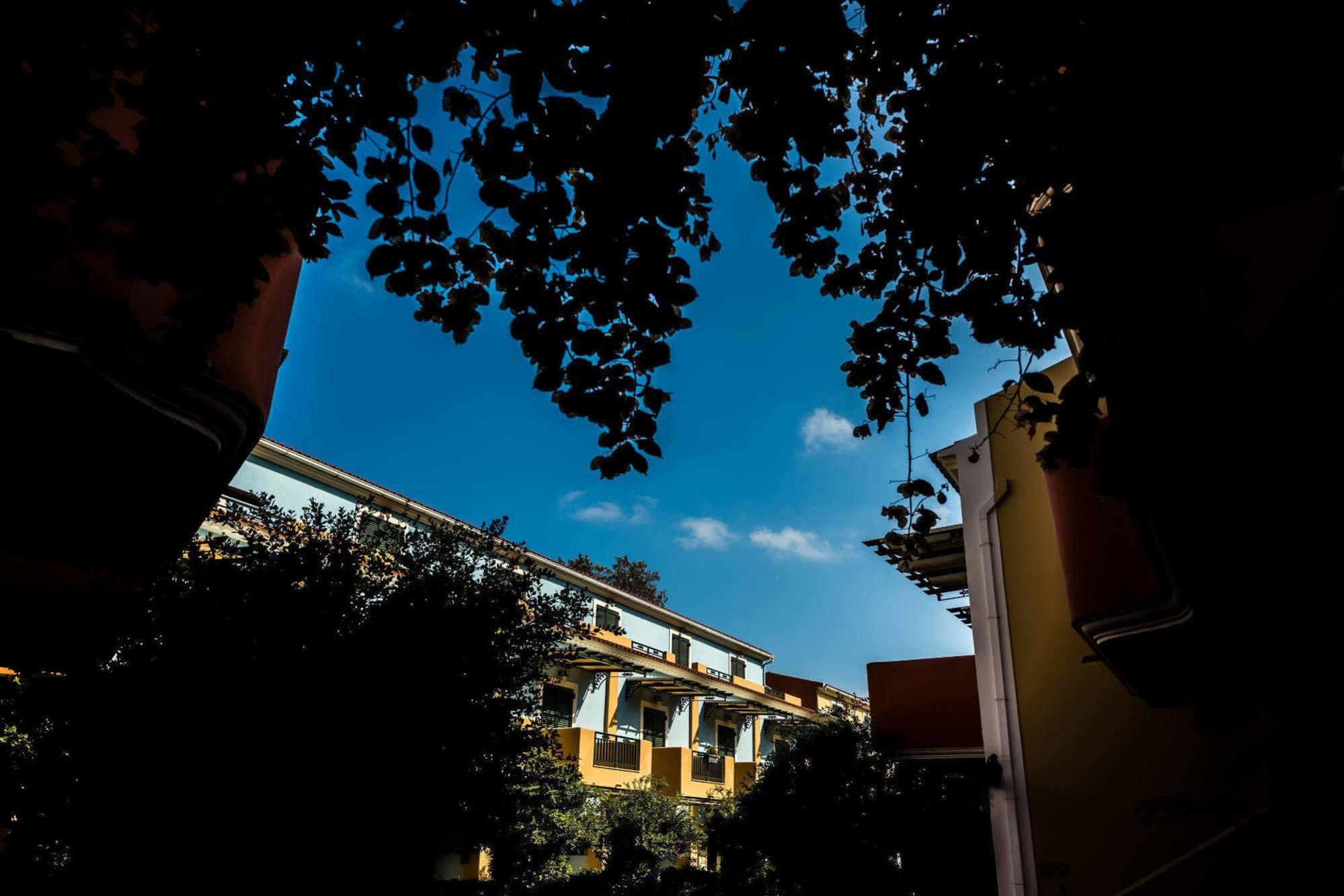 Mediterranean Beach Resort Laganas Exterior photo